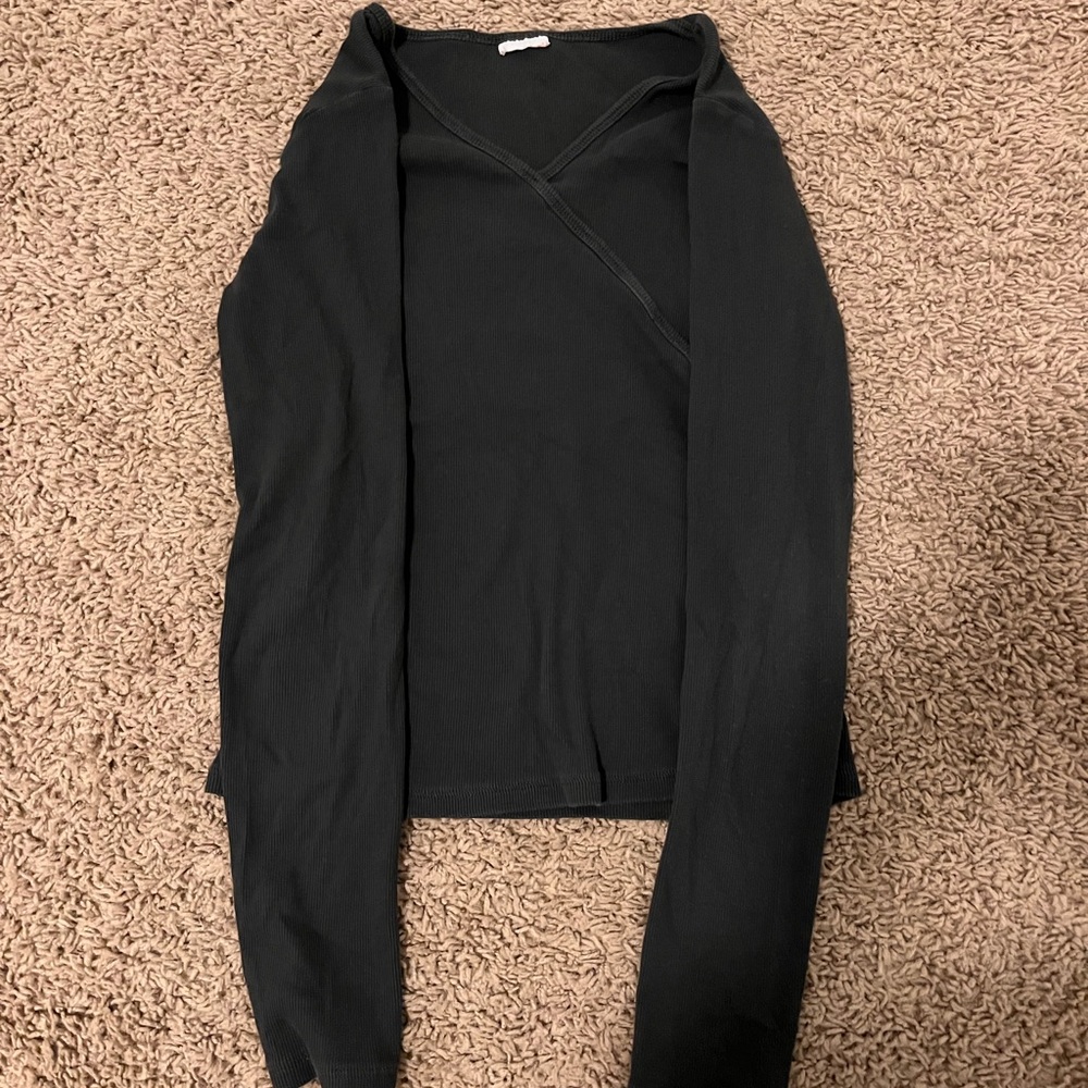 Abercrombie Long Sleeve Grey Top